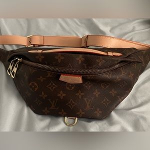 LV doupe bum bag